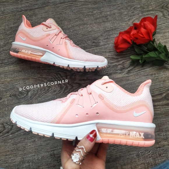 Nike Shoes - NEW Nike Air Max Sequent 3